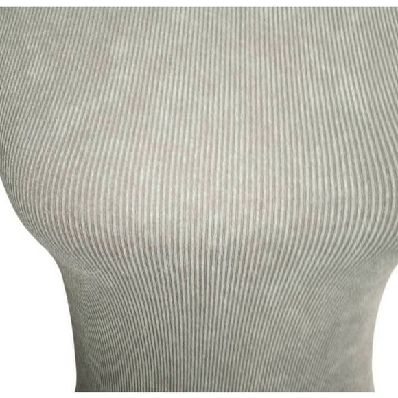 C&C CALIFORNIA ARMY GREEN RIBBED TANK TOP SZ. M/L RUNS SMALL EXCELLENT USED COND - Picture 2 of 5